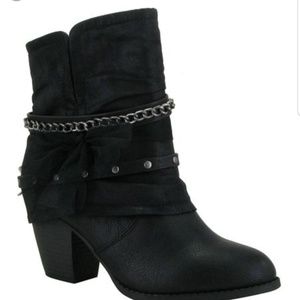 Iso. Black Blake jelly pop  boots